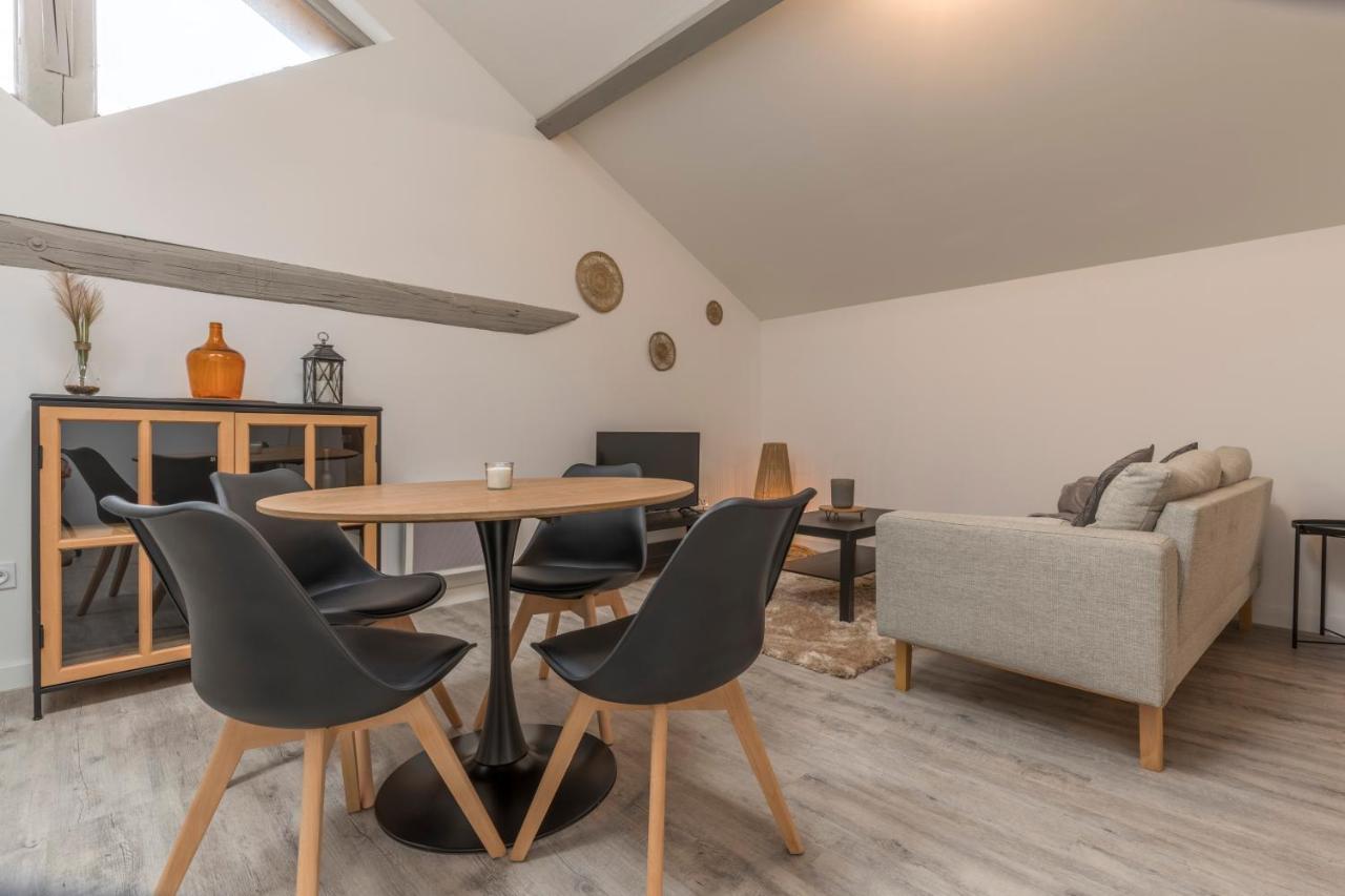 Atypique - 2 Chambres Avec Salles De Bains, Cuisine Equipee, Parking Gratuit Castelsarrasin Dış mekan fotoğraf